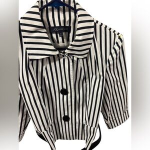 Anne Klein Blazer with belt size 10